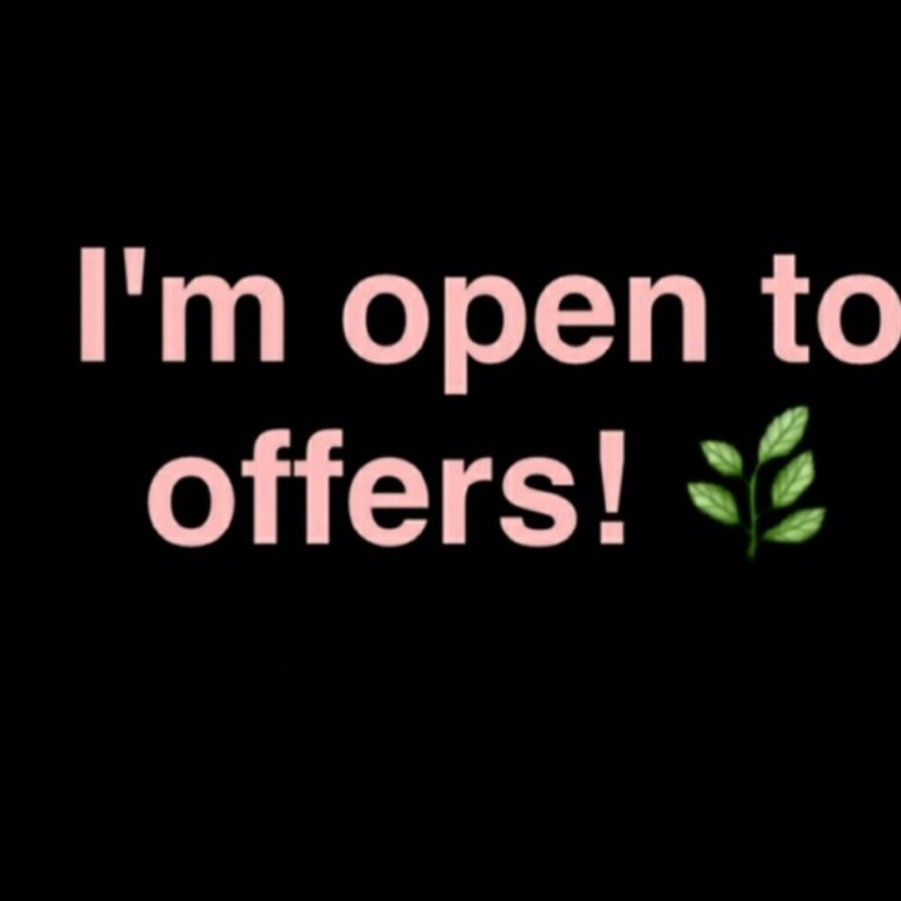 I’m selling Everything in my Closet